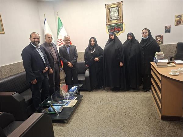 دیدار و تجلیل از همسر شهید والا مقام مرتضی سپهری