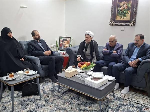 دیدار از خانواده معظم شهدای جنگ رمضان محمد مهدی شمشیری