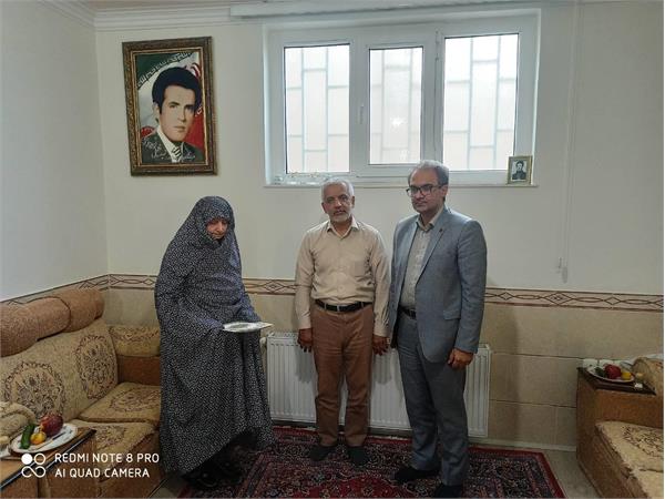 تجلیل از مقام شامخ خانواده معظم شهدا
