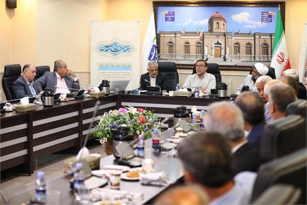 در مراسم تقدیر از ایثارگران وزارت ارتباطات مطرح شد؛ بسیاری از مشکلات امروز کشور با راهبرد دفاع مقدس قابل حل است