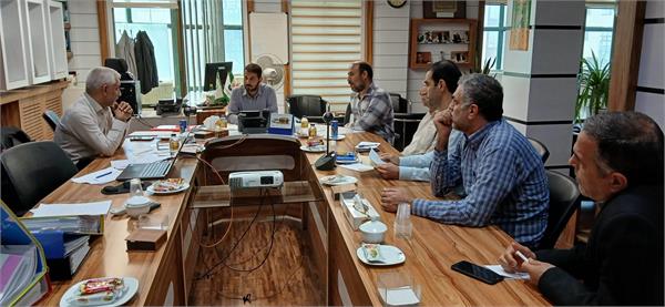 برگزاری میز خدمت در استان اصفهان