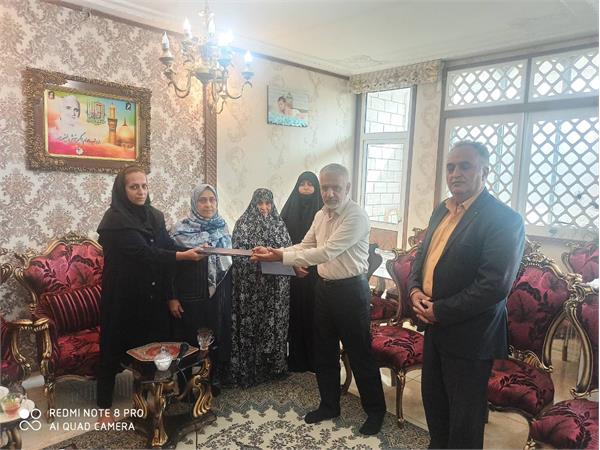 تجلیل از مقام شامخ خانواده معظم شهدا