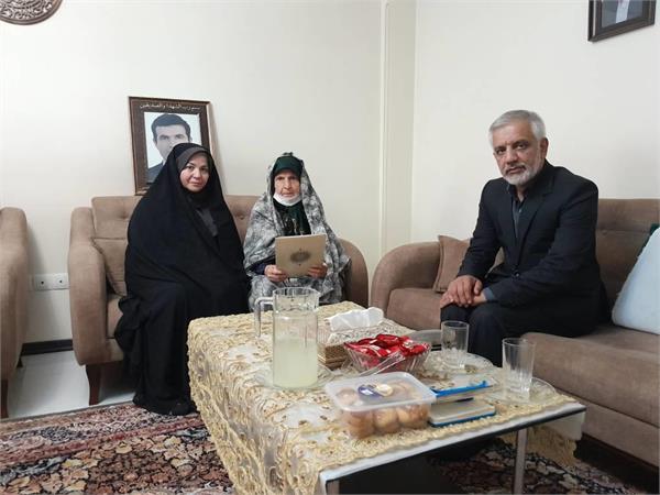 تجلیل از مقام شامخ خانواده معظم شهدا