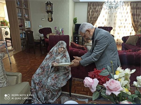 تکریم مادران شهدای والامقام