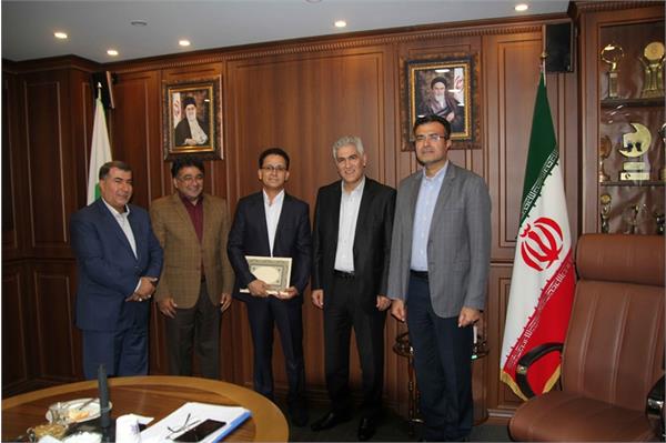تجلیل از آزادگان شرکت پست بانک ایران